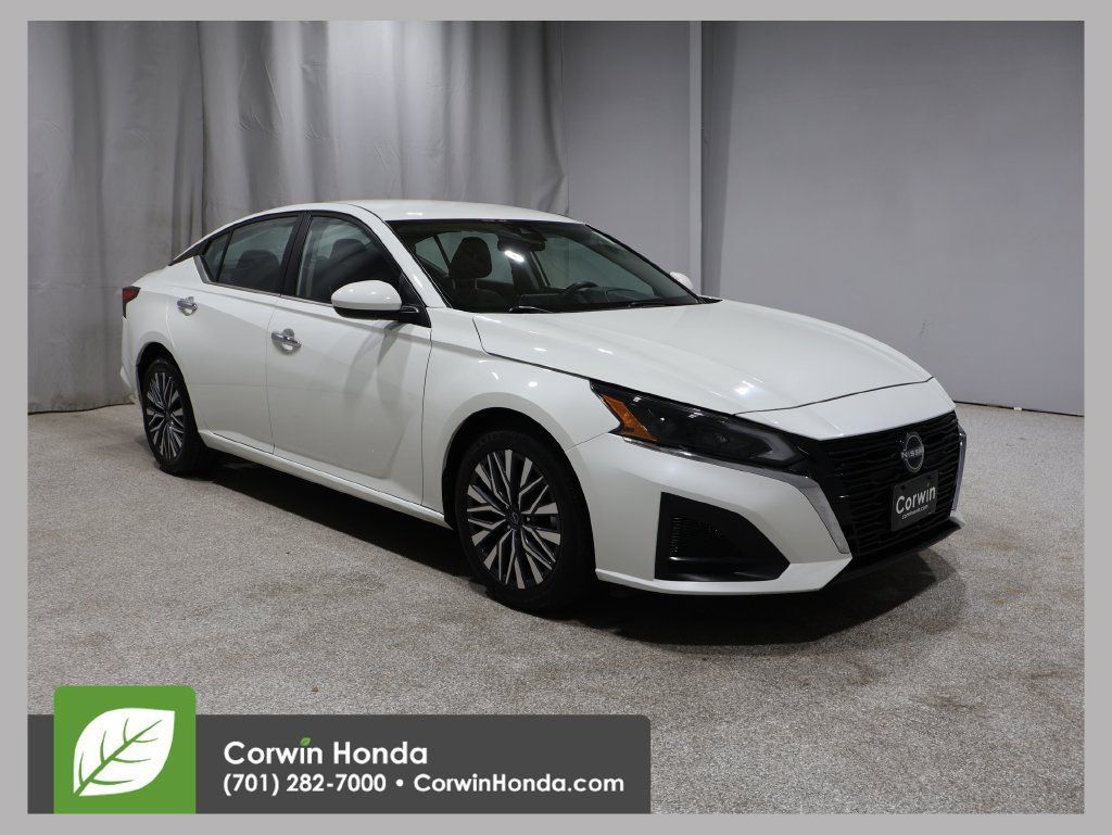 Used 2023 Nissan Altima 2.5 SV FWD 360° Tour