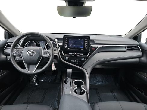 Used 2023 Toyota Camry LE FWD image 9