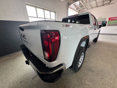 Used 2025 GMC Sierra 2500 Pro w/ Convenience Package AWD/4WD image 5