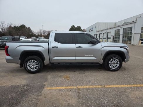 Used 2024 Toyota Tundra SR5 w/ SR5 Premium Package AWD/4WD image 11
