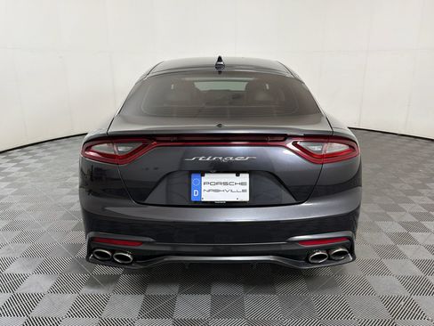 Used 2019 Kia Stinger RWD image 11