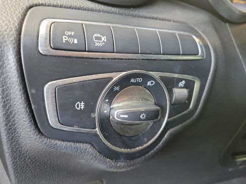 Used 2018 Mercedes-Benz GLC 300 image 17