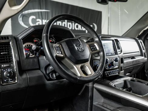 Used 2018 RAM 2500 Laramie w/ Sport Appearance Group image 16