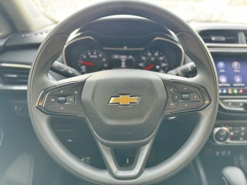 Certified 2021 Chevrolet TrailBlazer LT w/ Convenience Package image 18