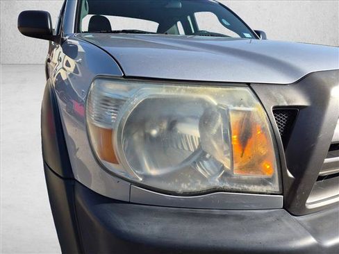 Used 2010 Toyota Tacoma PreRunner RWD image 9