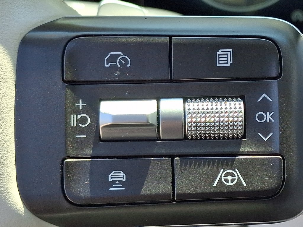 Used 2026 Hyundai Palisade SEL FWD image 21