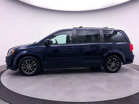 Used 2017 Dodge Grand Caravan GT image 26