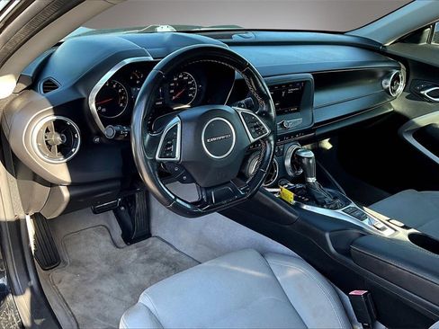Used 2020 Chevrolet Camaro LT image 16