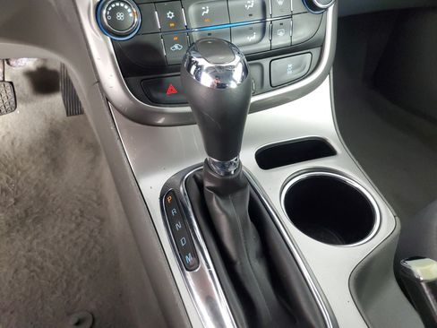 Used 2015 Chevrolet Malibu LS FWD image 17