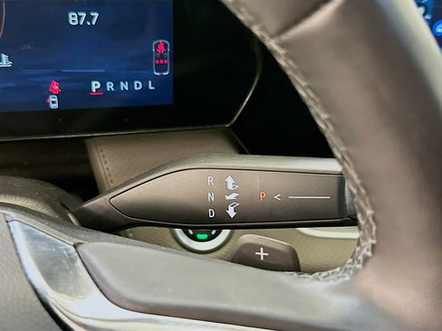 Used 2025 Chevrolet Equinox LT w/ Convenience Package II image 25