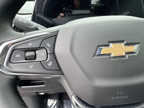 New 2026 Chevrolet TrailBlazer LT w/ LT Cold Weather Package FWD image 17