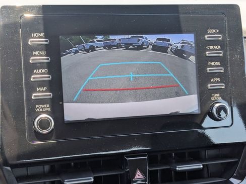 Used 2024 Toyota Camry SE FWD image 12