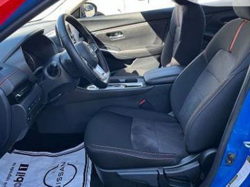 Certified 2025 Nissan Sentra SR w/ Midnight Edition FWD image 26