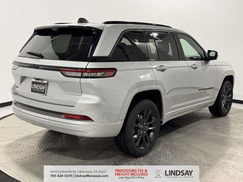 New 2026 Jeep Grand Cherokee Limited image 8