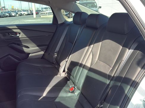 Certified 2023 Honda Accord Touring image 21
