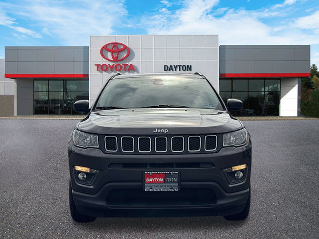 Used 2020 Jeep Compass Latitude w/ Popular Equipment Group AWD/4WD image 2