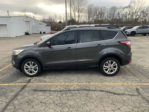 Used 2018 Ford Escape SEL image 8