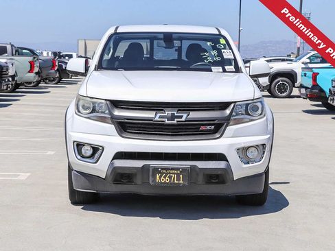 Used 2017 Chevrolet Colorado Z71 RWD image 2