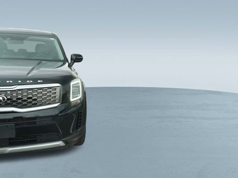 Used 2020 Kia Telluride LX image 36