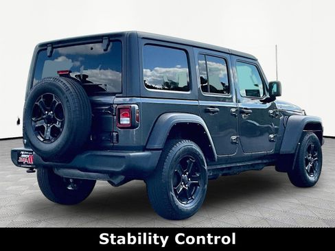 Used 2022 Jeep Wrangler Unlimited Sport AWD/4WD image 6
