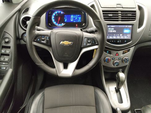 Used 2016 Chevrolet Trax LT w/ LT Convenience Package FWD image 22