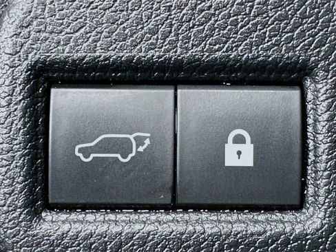 Used 2018 Lexus NX 300 FWD image 31