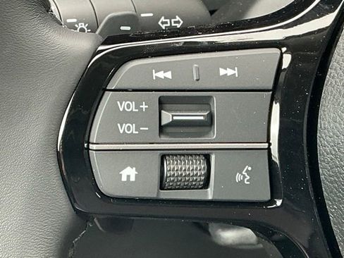 New 2025 Honda Pilot EX-L image 16