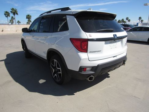 Used 2023 Honda Passport Elite image 4