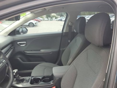 Certified 2025 Kia K4 FWD image 17