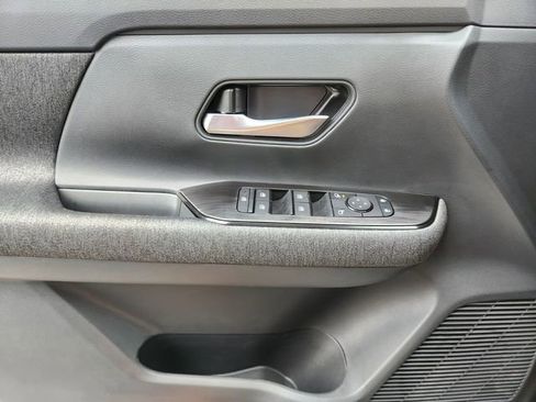 New 2026 Nissan Kicks SV FWD image 19
