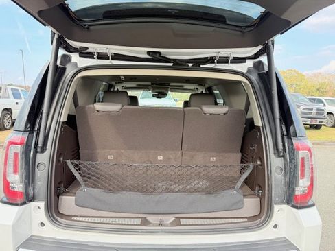 Used 2020 GMC Yukon Denali w/ Open Road Package image 8