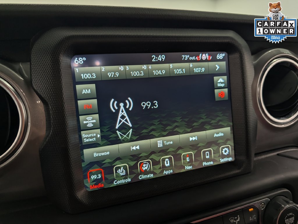 Used 2021 Jeep Wrangler Unlimited Sahara AWD/4WD image 13