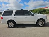Used 2014 Lincoln Navigator 2WD image 4