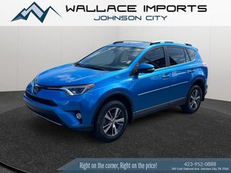 Used 2017 Toyota RAV4 XLE FWD video 2