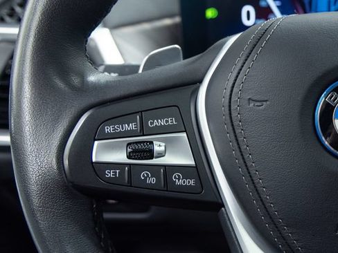 Used 2024 BMW X5 xDrive50e w/ Climate Comfort Package AWD/4WD image 15