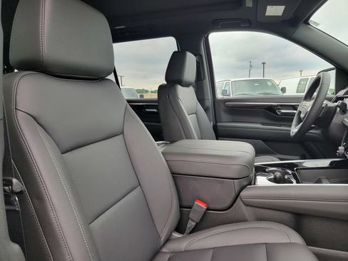 New 2026 Chevrolet Tahoe Z71 w/ Z71 Off-Road Package AWD/4WD image 16