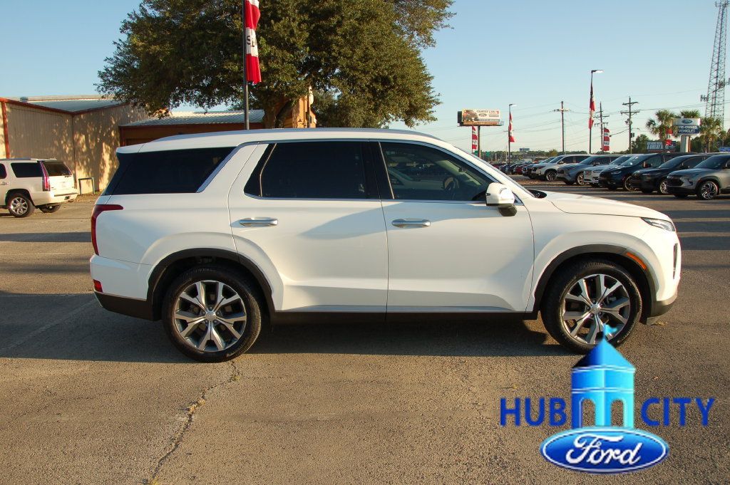 Used 2022 Hyundai Palisade SEL w/ Premium Package FWD image 6