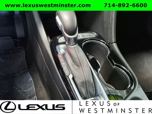 Used 2020 Buick Encore GX Select w/ Experience Buick Package FWD image 17