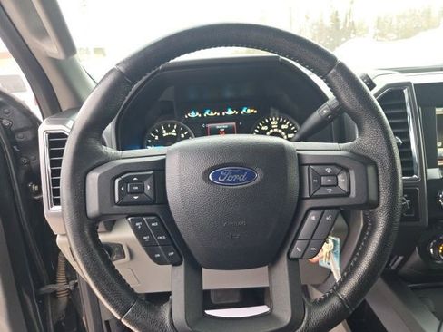 Used 2015 Ford F150 XLT w/ Equipment Group 302A Luxury image 16