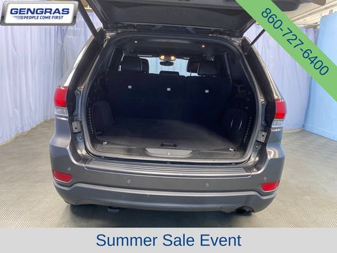 Used 2020 Jeep Grand Cherokee Laredo w/ Quick Order Package 2BN North AWD/4WD image 35