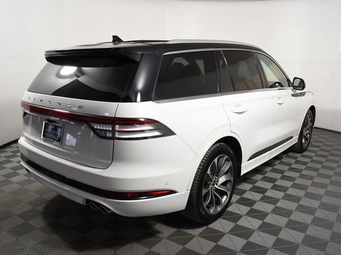 Used 2021 Lincoln Aviator Grand Touring w/ Equipment Group 302A image 6