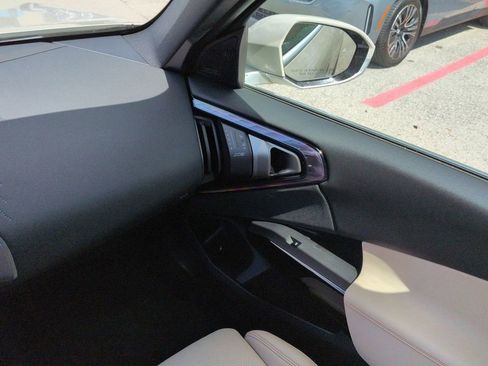 New 2026 BMW X3 xDrive30 w/ Premium Package image 17