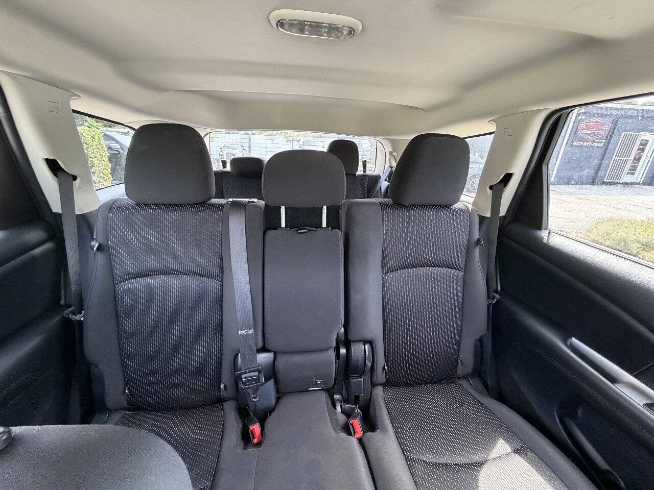 Used 2018 Dodge Journey SE FWD image 17