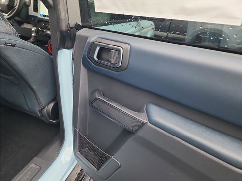 New 2025 Ford Bronco Heritage Edition image 21