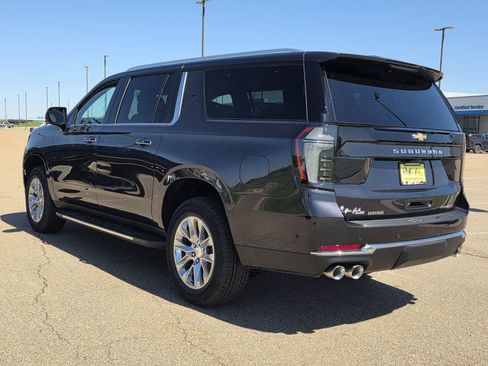 New 2026 Chevrolet Suburban Premier w/ Sun And Tow Package image 4