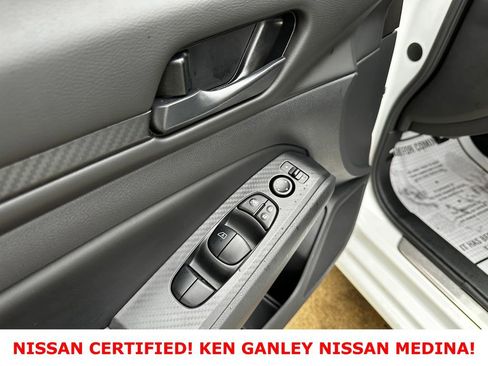 Certified 2025 Nissan Altima 2.5 S FWD image 37