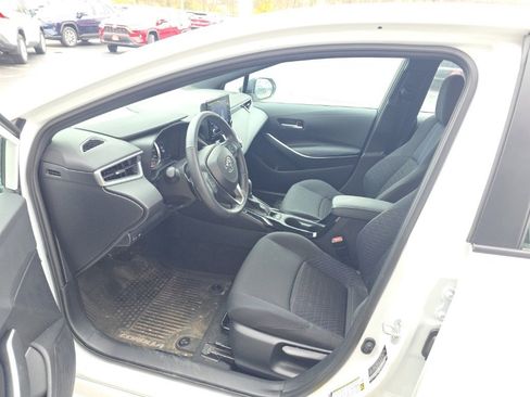 Used 2022 Toyota Corolla SE image 13