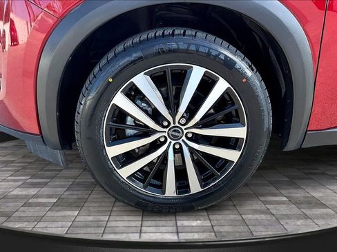 Used 2023 Nissan Pathfinder Platinum AWD/4WD image 36