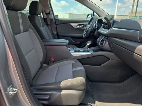 Used 2025 Chevrolet Blazer LT AWD/4WD image 15