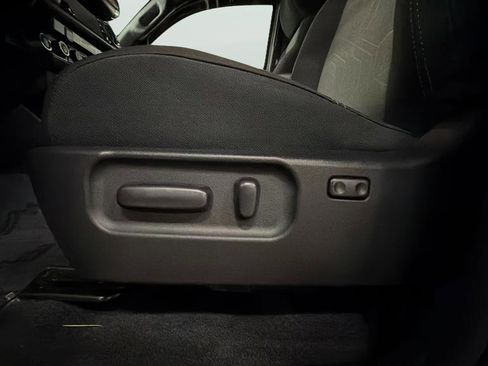 Used 2023 Toyota Tacoma 4x4 Double Cab image 15